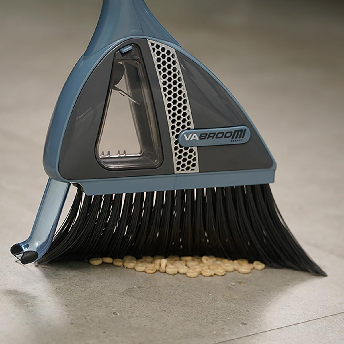 XkupaPlus+ 2-in-1 Electric Vacuum Broom